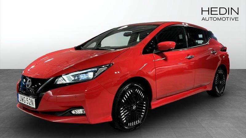 Begagnad 2024 Nissan Leaf Tekna Halvkombi | 264 900 kr (Dyr) - Bild 1/4