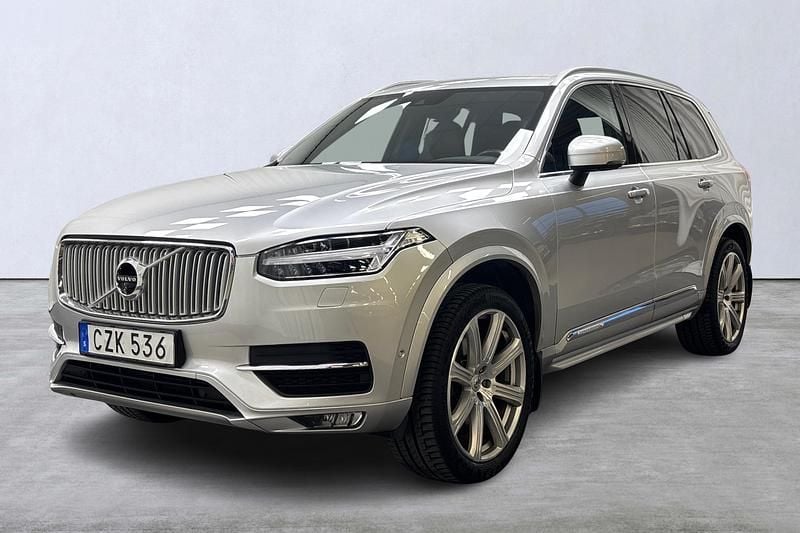 Silver Begagnad 2016 Volvo XC90 Inscription SUV | 349 900 kr (Marknadspris) - Bild 1/4
