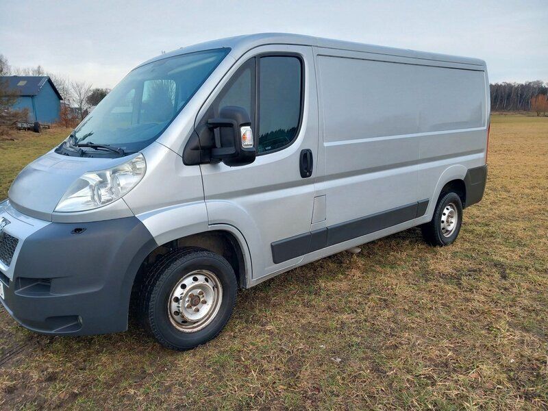 Begagnad 2013 Peugeot Boxer Van | 84 500 kr - Bild 1/4