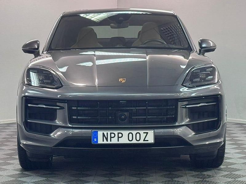 Begagnad Porsche Cayenne 305 HK (224 kW) 2025 Quarzite grey metallic SUV