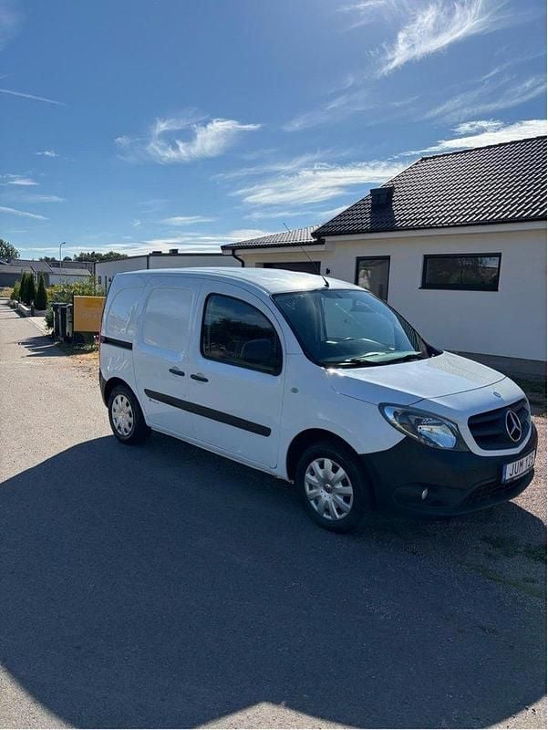 Vit Begagnad 2016 Mercedes Citan 109 | 58 000 kr (Bra pris) - Bild 1/4