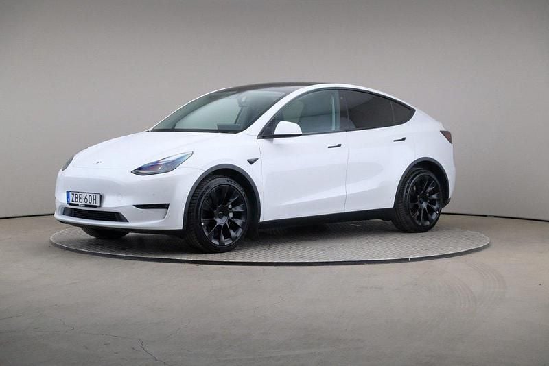 Vit Begagnad 2022 Tesla Model Y Long Range AWD SUV | 379 000 kr (Marknadspris) - Bild 1/4