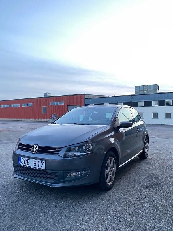 Begagnad 2012 VW Polo Halvkombi | 58 000 kr (Marknadspris) - Bild 1/4