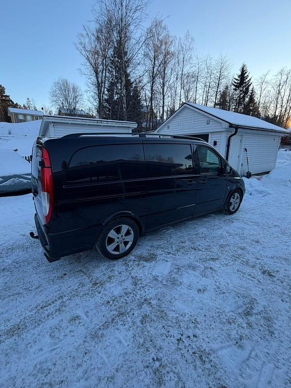 Begagnad Mercedes Vito 163 HK (119 kW) 2012 Svart metallic Van
