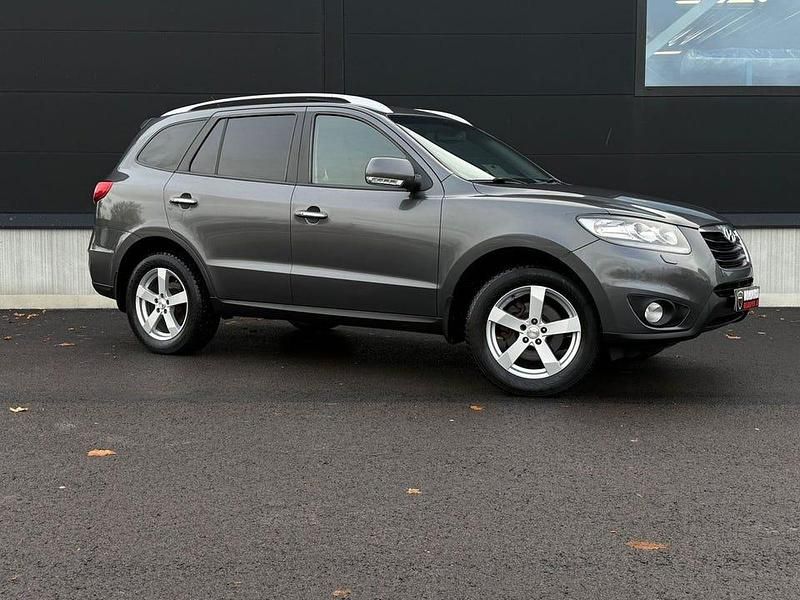 Begagnad Hyundai Santa Fe 281 HK (206 kW) 2011 Grå SUV
