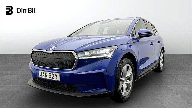 Blå (energy blue) Begagnad 2023 Skoda Enyaq iV SUV | 429 900 kr (Marknadspris) - Bild 1/4