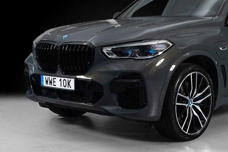 Begagnad BMW X5 M Sport 394 HK (289 kW) 2023 Dravit grey metallic SUV