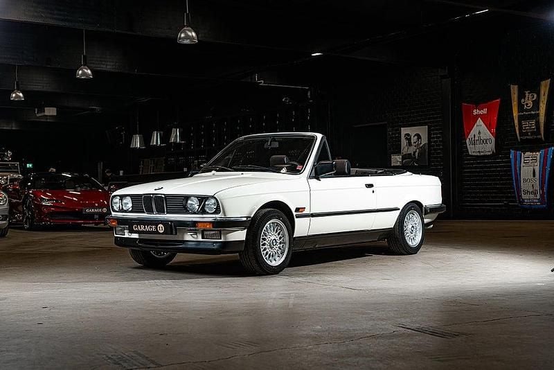 Begagnad 1987 BMW 325 Cabriolet Cab | 375 325 kr - Bild 1/4