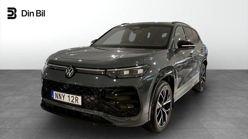 Begagnad VW Tayron R-line 193 HK (141 kW) 2025 Grå SUV
