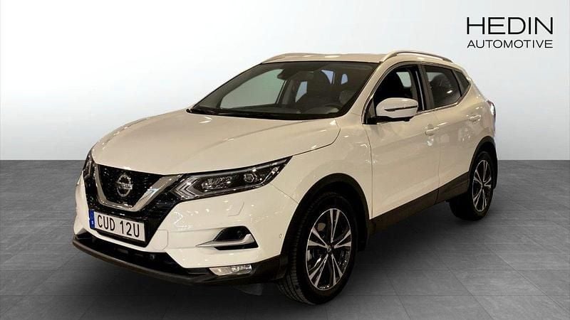 Vit (white) Begagnad 2021 Nissan Qashqai Tekna SUV | 239 900 kr (Superpris) - Bild 1/4