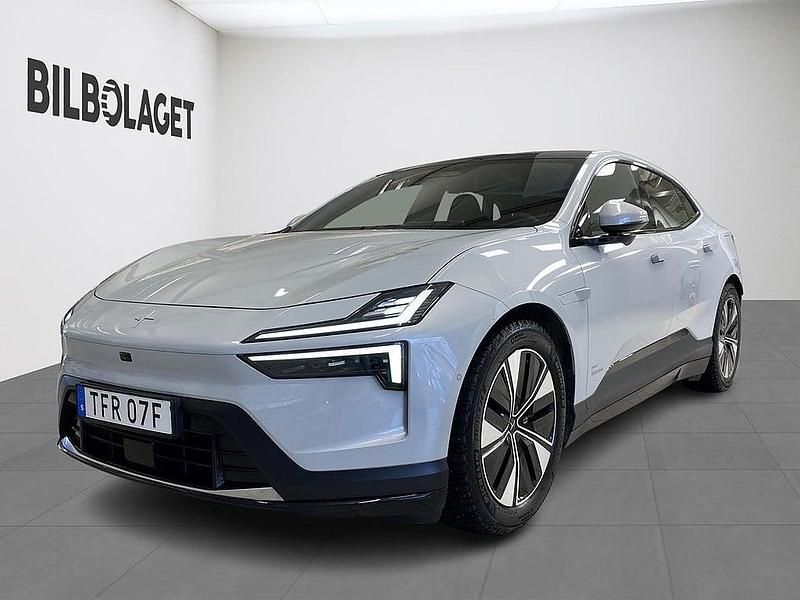 Begagnad Polestar 4 Pilot 400 kW (544 HK) 2024 Silver SUV