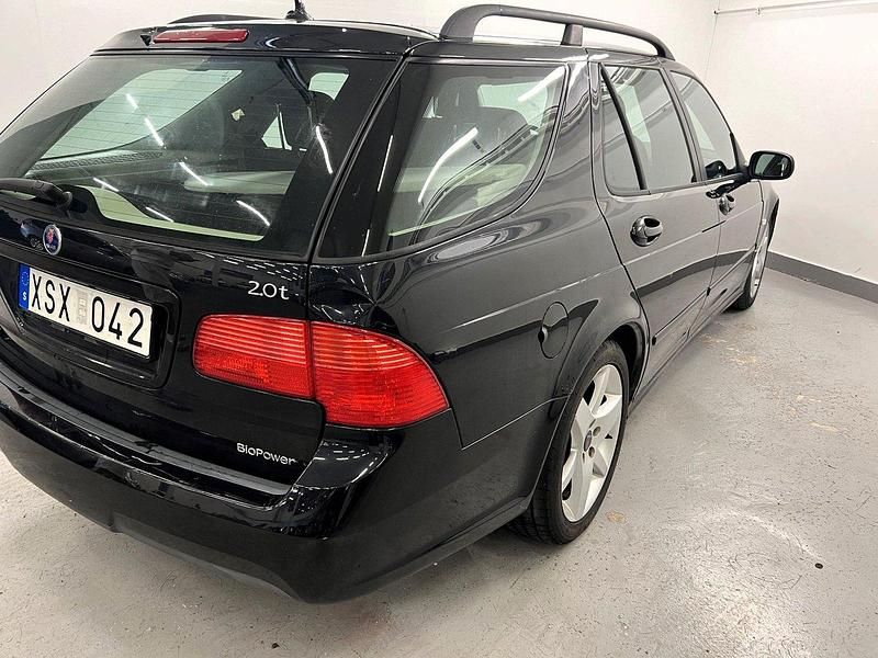 Begagnad Saab 9-5 Linear 150 HK (110 kW) 2006 Svart Kombi
