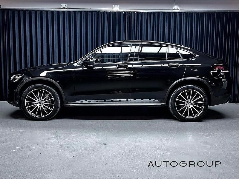 Begagnad Mercedes GLC300e Premium Plus 194 HK (142 kW) 2022 Svart Sportkupé