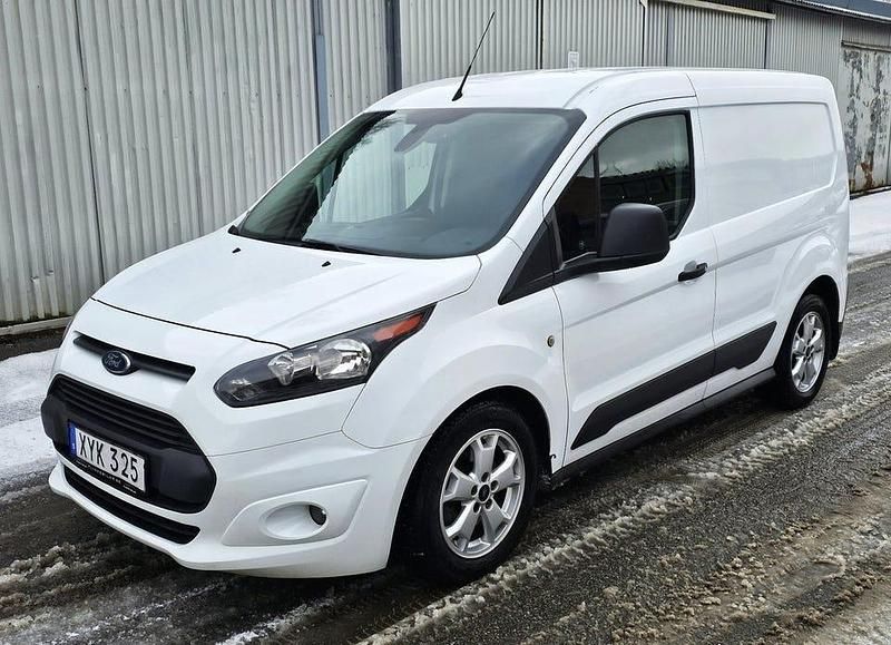 Begagnad Ford Transit Connect 101 HK (74 kW) 2018 Vit Minibuss