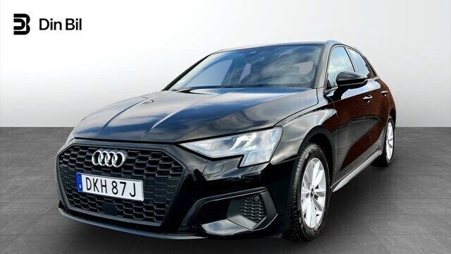 Brilliantsvart Begagnad 2024 Audi A3 Proline | 269 900 kr (Bra pris) - Bild 1/4
