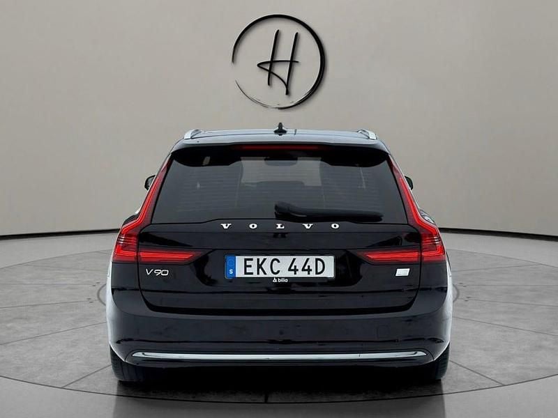 Begagnad Volvo V90 340 HK (250 kW) 2022 Svart Kombi
