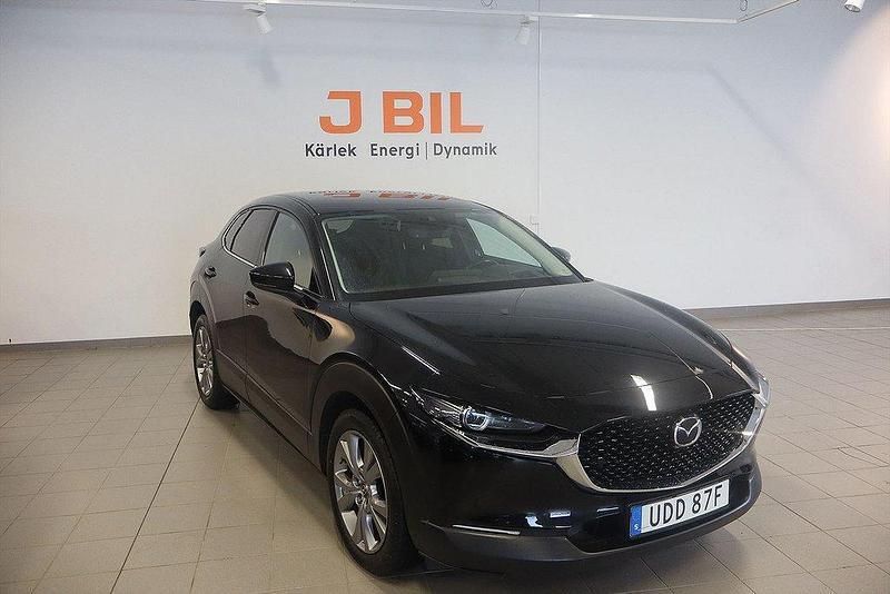 Svart Begagnad 2021 Mazda CX-30 Sky SUV | 259 900 kr (Marknadspris) - Bild 1/4