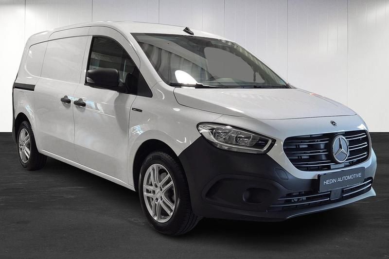 Begagnad Mercedes eCitan 22 kW (30 HK) 2023