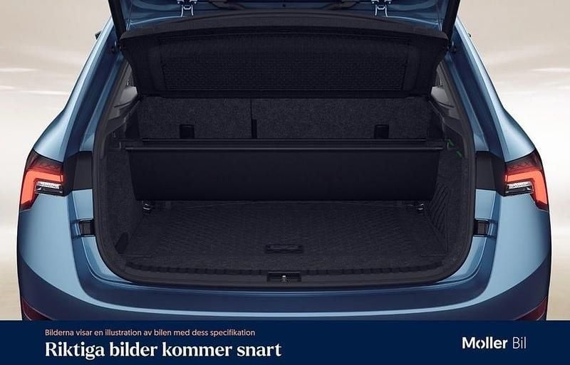Begagnad Skoda Scala Style 150 HK (110 kW) 2022 Blå Halvkombi