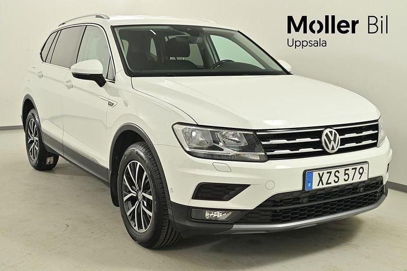 Vit Begagnad 2018 VW Tiguan Allspace Comfortline SUV | 279 900 kr (Superpris) - Bild 1/4