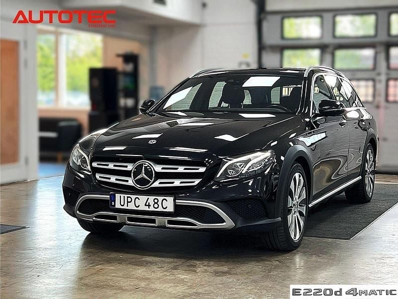 Svart Begagnad 2019 Mercedes E220 SE Kombi | 269 500 kr (Bra pris) - Bild 1/4
