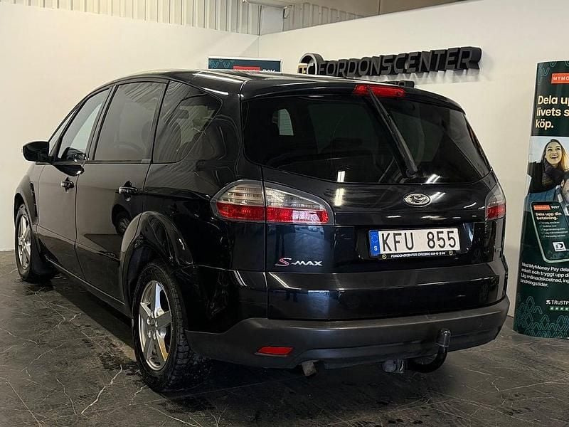 Begagnad Ford S-MAX Titanium 146 HK (107 kW) 2009 Svart Minibuss