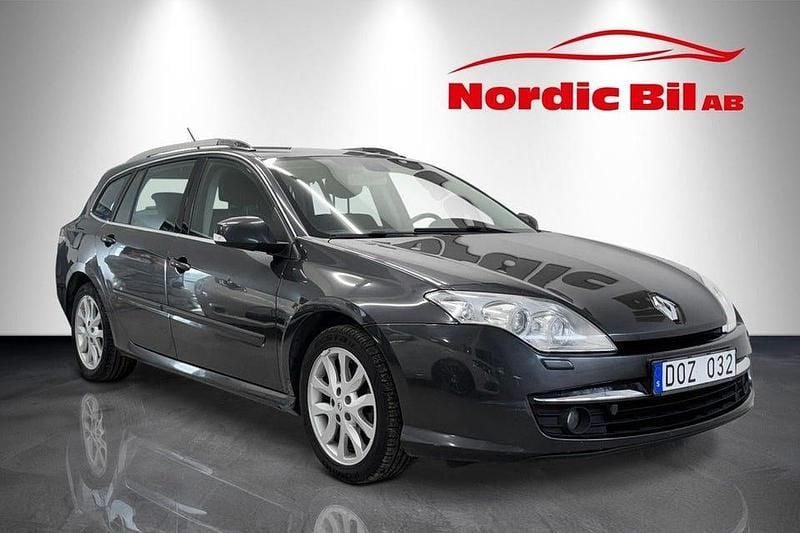 Mörkgrå (grå) Begagnad 2008 Renault Laguna GrandTour Kombi | 49 900 kr (Marknadspris) - Bild 1/4