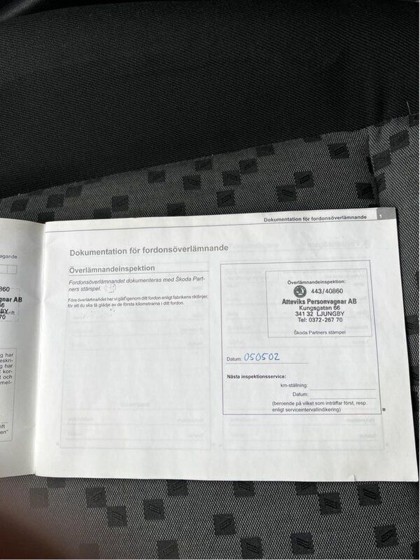 Brun Begagnad 2005 Skoda Fabia Halvkombi | 33 900 kr (Marknadspris) - Bild 1/4
