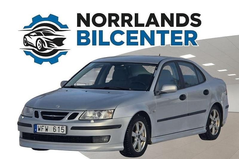 Ljusgrå Begagnad 2004 Saab 9-3 Aero Sedan | 42 000 kr (Marknadspris) - Bild 1/4