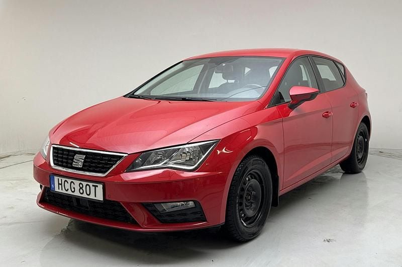 Röd Begagnad 2020 Seat Leon | 119 000 kr (Marknadspris) - Bild 1/4