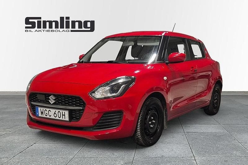 Röd Begagnad 2020 Suzuki Swift Halvkombi | 134 900 kr (Bra pris) - Bild 1/4