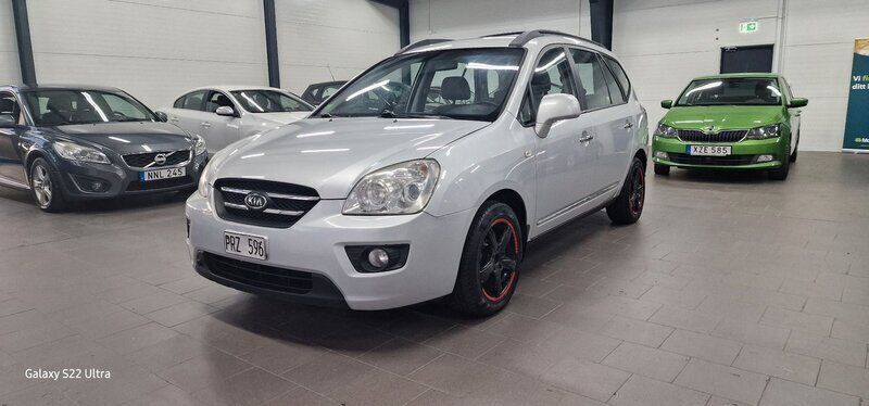 Silver Begagnad 2008 Kia Carens 4 Minibuss | 34 900 kr (Marknadspris) - Bild 1/4