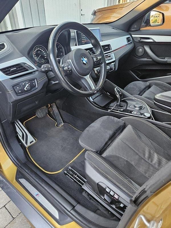 Gul Begagnad 2018 BMW X2 M Sport SUV | 203 000 kr (Marknadspris) - Bild 1/4