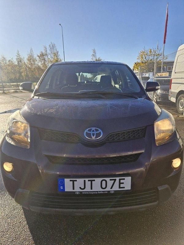 Begagnad 2009 Toyota Urban Cruiser SUV | 36 000 kr (Bra pris) - Bild 1/4