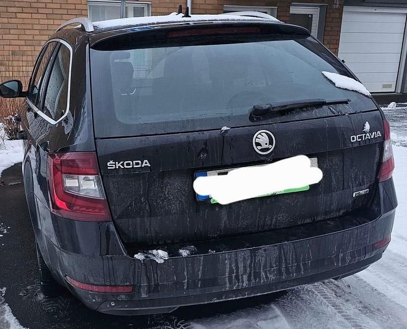 Begagnad Skoda Octavia 130 HK (95 kW) 2020 Kombi