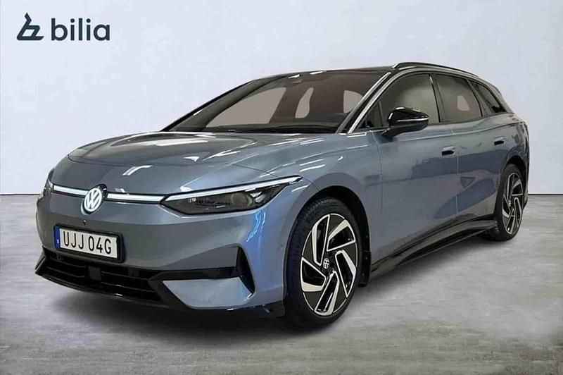 Blå Begagnad 2025 VW ID.7 Pro Sedan | 569 800 kr (Marknadspris) - Bild 1/1