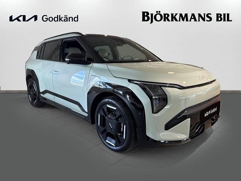 Begagnad Kia EV3 GT-Line 152 kW (207 HK) 2024 Grön SUV