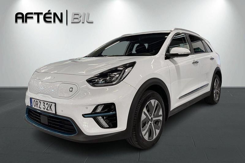 Vit Begagnad 2022 Kia e-Niro 2 SUV | 289 800 kr (Marknadspris) - Bild 1/3