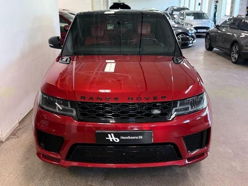 Begagnad Land Rover Range Rover Sport Autobiography 525 HK (386 kW) 2018 Röd SUV