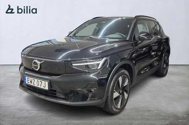 Begagnad Volvo XC40 Plus 303 kW (413 HK) 2024 Svart SUV