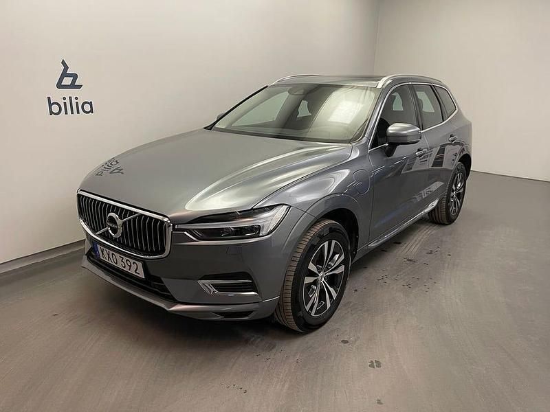 Grå Begagnad 2021 Volvo XC60 SUV | 369 500 kr (Bra pris) - Bild 1/3