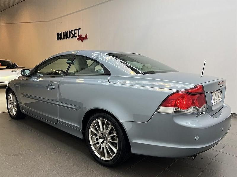 Begagnad Volvo C70 Summum 220 HK (161 kW) 2006 Ljusblå Cab