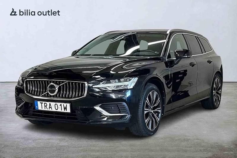 Svart Begagnad 2023 Volvo V60 Kombi | 359 900 kr (Superpris) - Bild 1/1