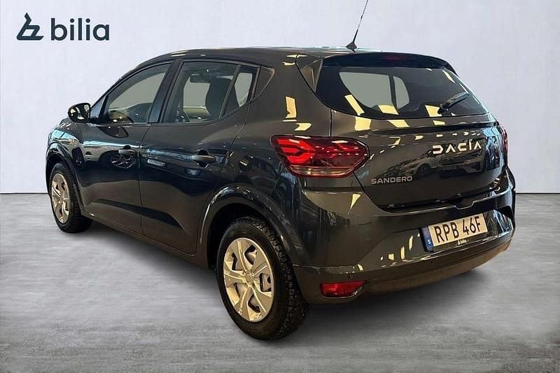 Begagnad Dacia Sandero Essentiel 91 HK (66 kW) 2023 Grå