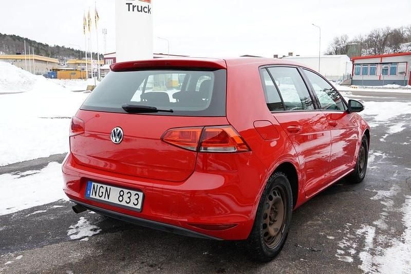 Begagnad VW Golf VII 105 HK (77 kW) 2013
