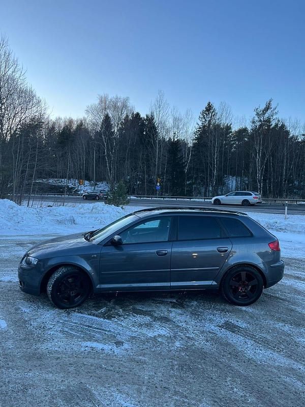 Begagnad Audi A3 150 HK (110 kW) 2005 Grå metallic Halvkombi