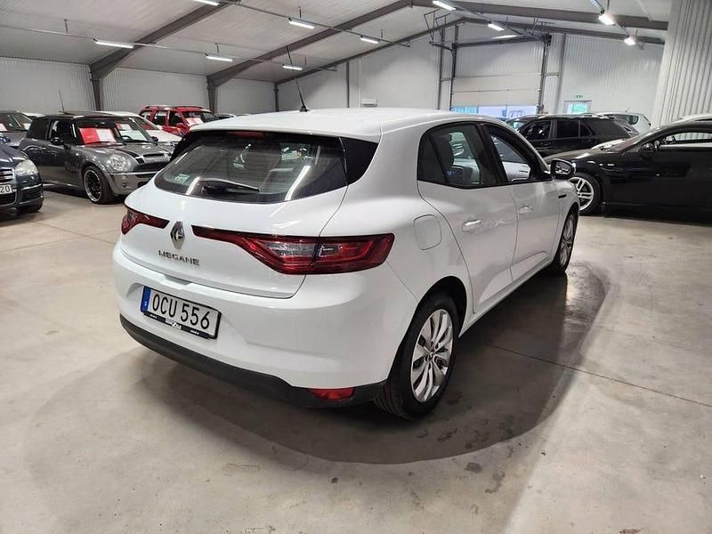 Begagnad Renault Mégane III 101 HK (74 kW) 2016 Vit