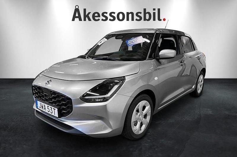 Grå Begagnad 2024 Suzuki Swift Halvkombi | 234 900 kr (Dyr) - Bild 1/4