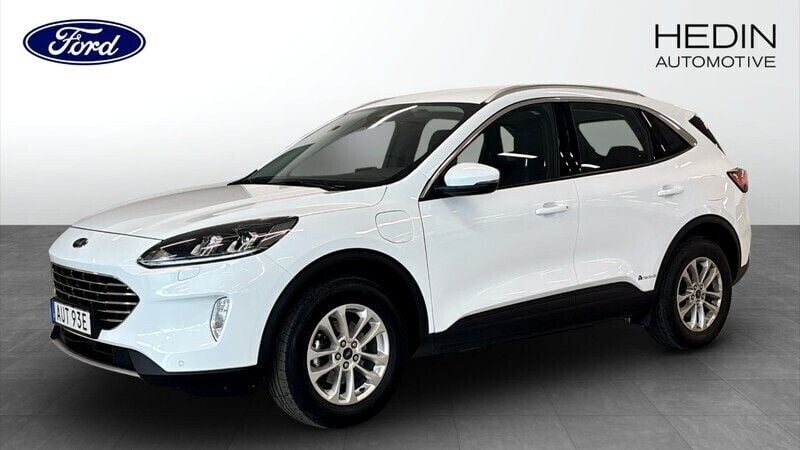 Vit (white) Begagnad 2022 Ford Kuga Titanium SUV | 244 900 kr (Bra pris) - Bild 1/4