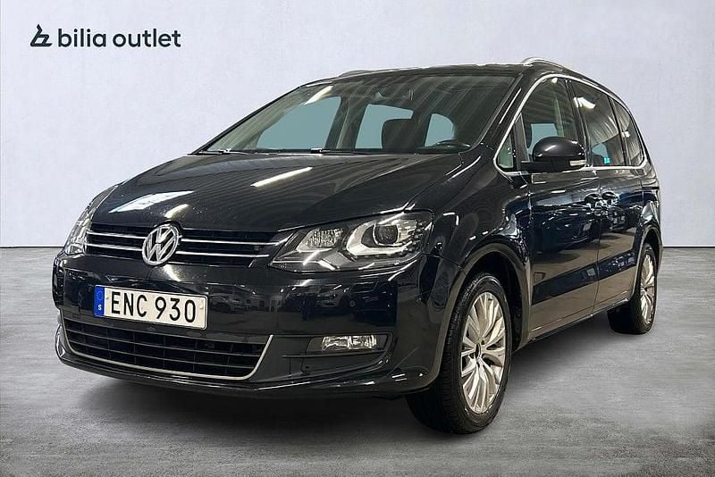 Begagnad VW Sharan 140 HK (102 kW) 2014 Svart Minibuss